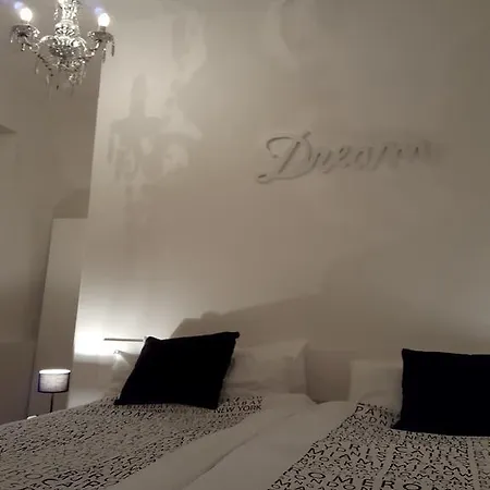 Daire Pod Gradom Ljubljana